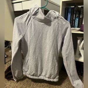 Lulu Grey pullover